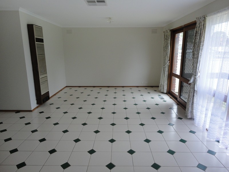 20 Manikato Drive, Mill Park VIC 3082