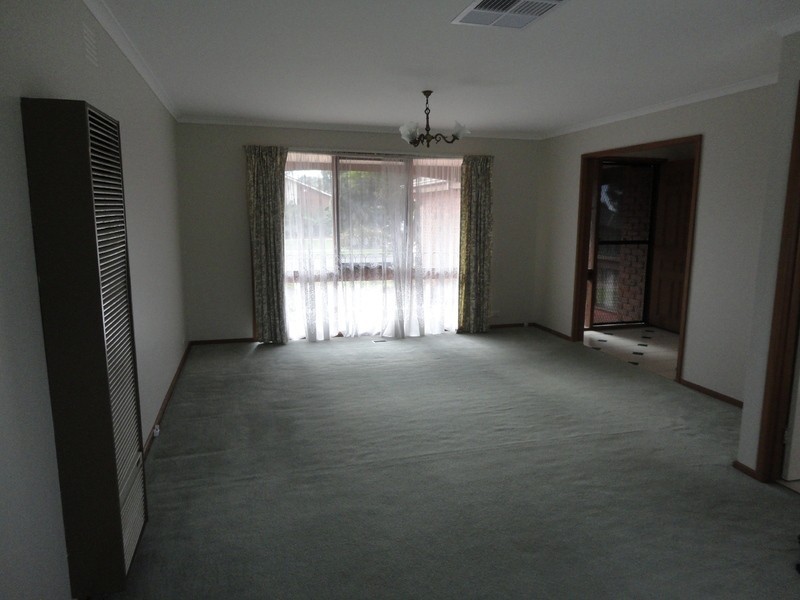 20 Manikato Drive, Mill Park VIC 3082