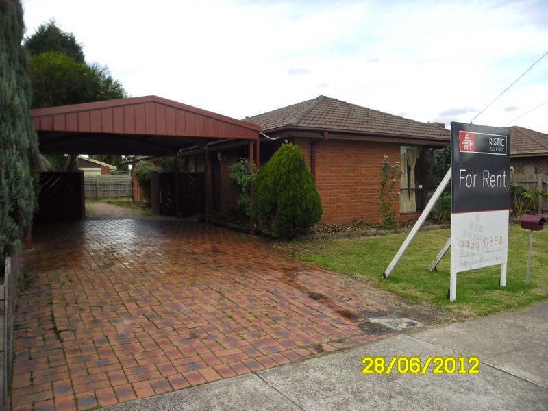 10 Romano Avenue,, Mill Park VIC 3082