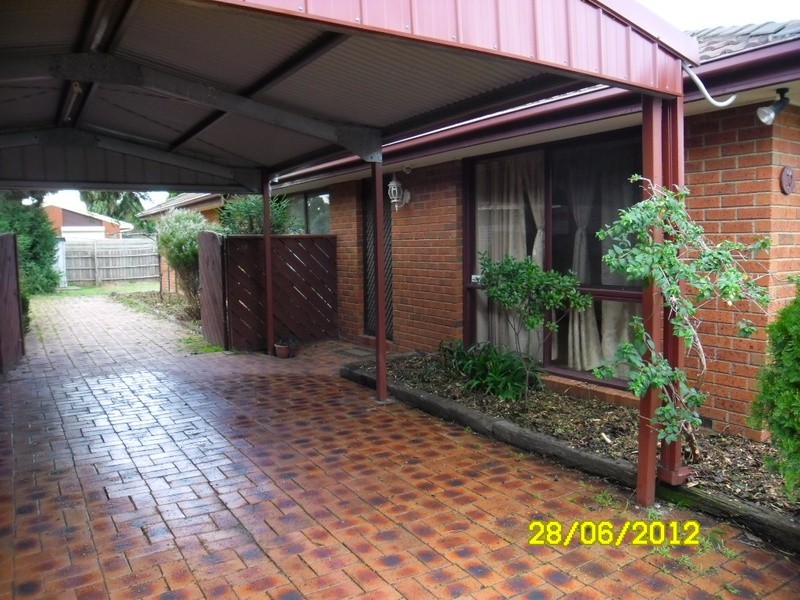 10 Romano Avenue,, Mill Park VIC 3082