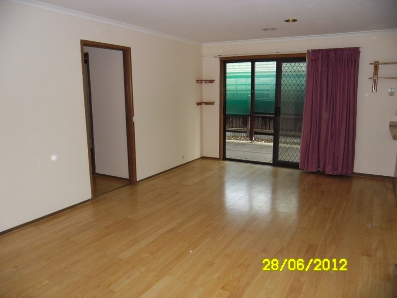 10 Romano Avenue,, Mill Park VIC 3082