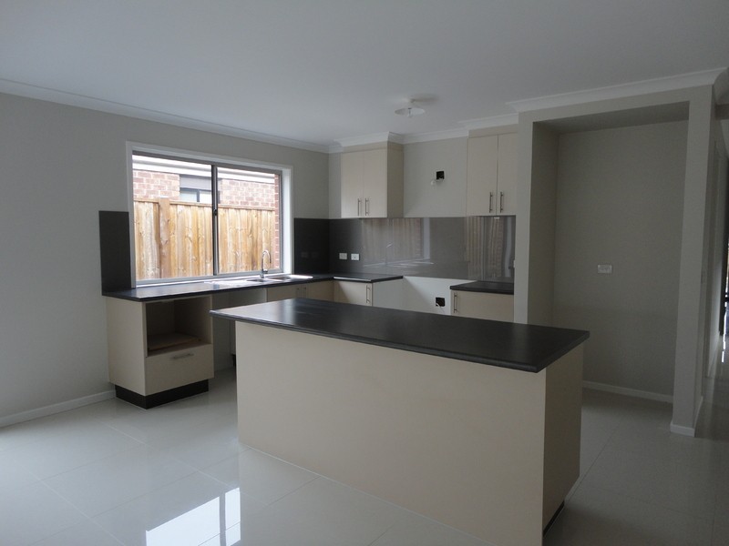 21 Mea Circuit, Mernda VIC 3754