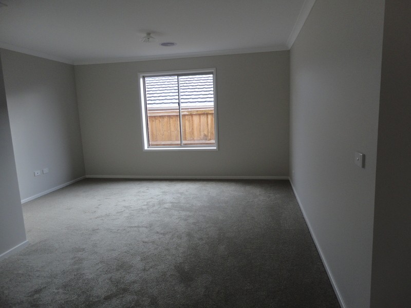 21 Mea Circuit, Mernda VIC 3754