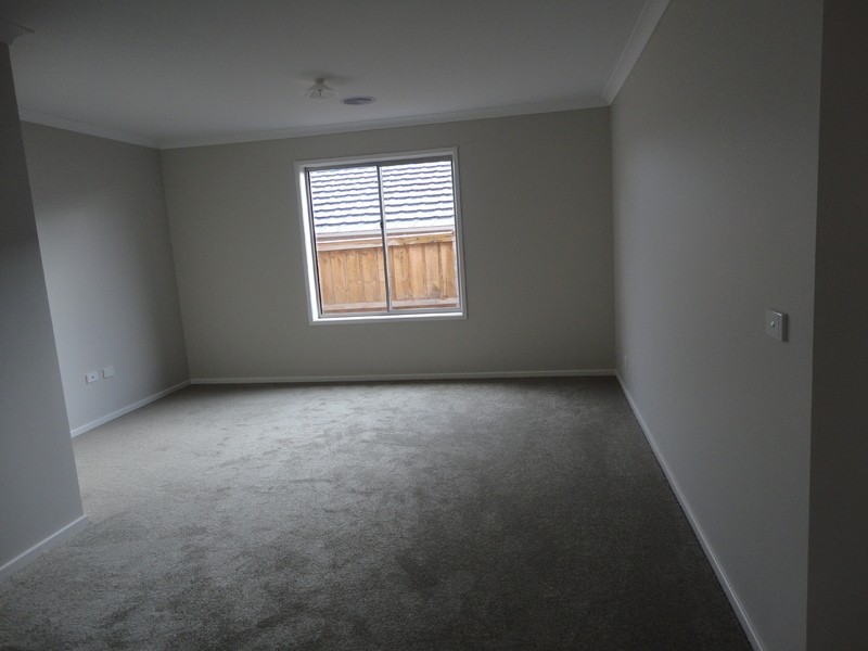 21 Mea Circuit, Mernda VIC 3754