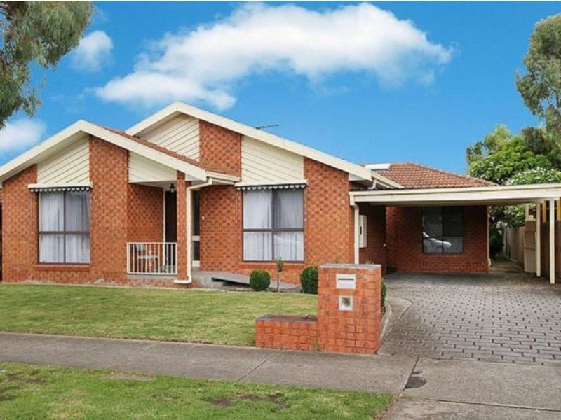 89 Moorehead Drive, Mill Park VIC 3082