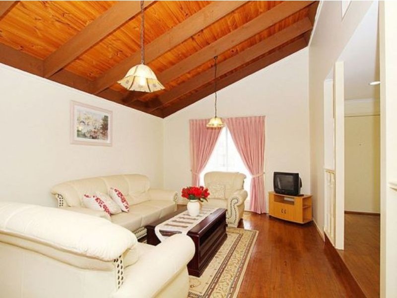 89 Moorehead Drive, Mill Park VIC 3082