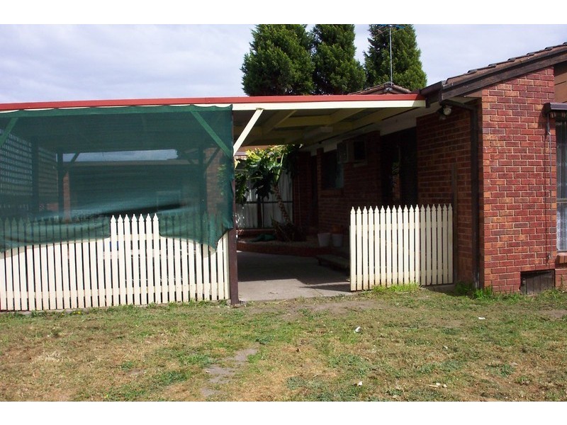9 Ribbon Court, Mill Park VIC 3082