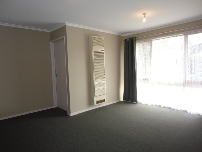 22a Pickworth Drive, Mill Park VIC 3082