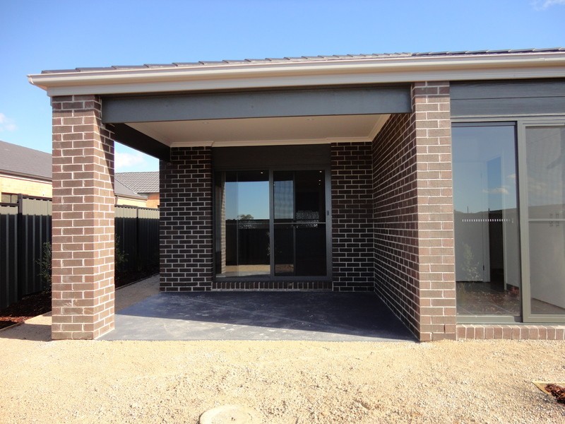 16 Pearson Road, Mernda VIC 3754