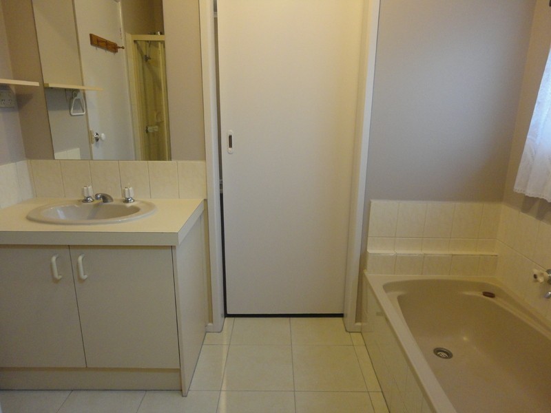22a Pickworth Drive, Mill Park VIC 3082