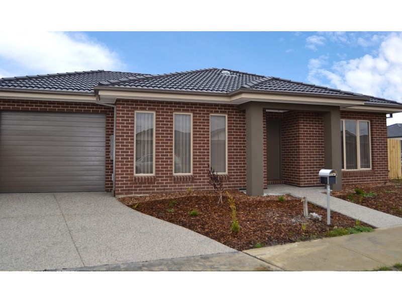 28 King Parrot Way, Whittlesea VIC 3757