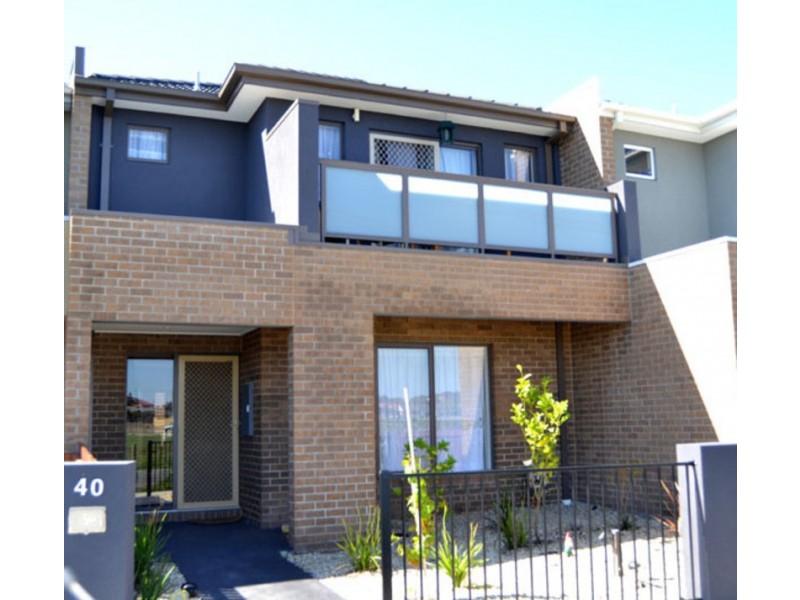 40 Serenity Way, South Morang VIC 3752