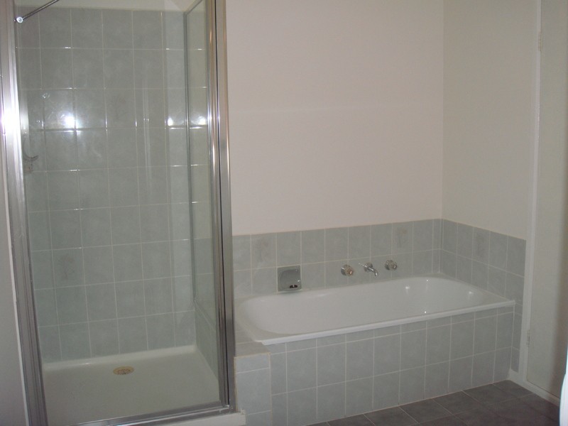 2 Berala Place, Mill Park VIC 3082