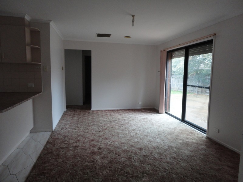 3 Carroll Crescent, Mill Park VIC 3082