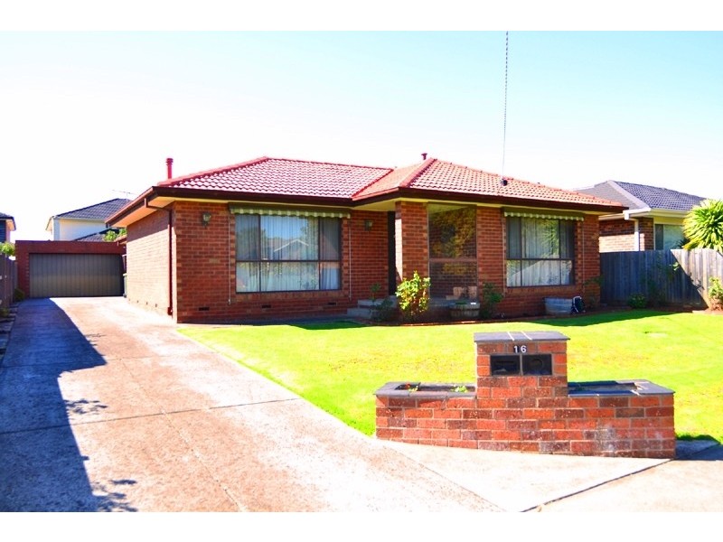16 Penrith Crescent, Bundoora VIC 3083