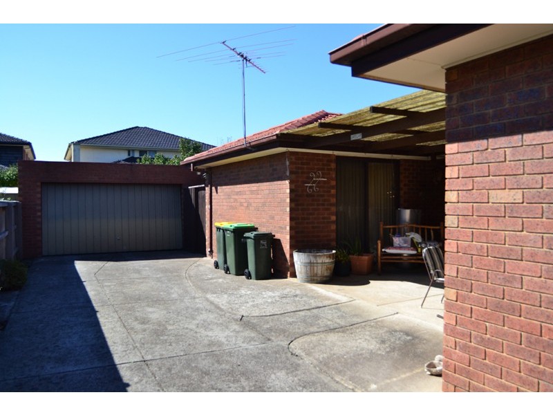 16 Penrith Crescent, Bundoora VIC 3083