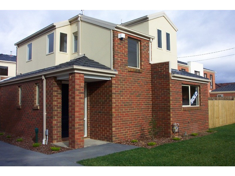 3/21 The Fairway, Kingsbury VIC 3083