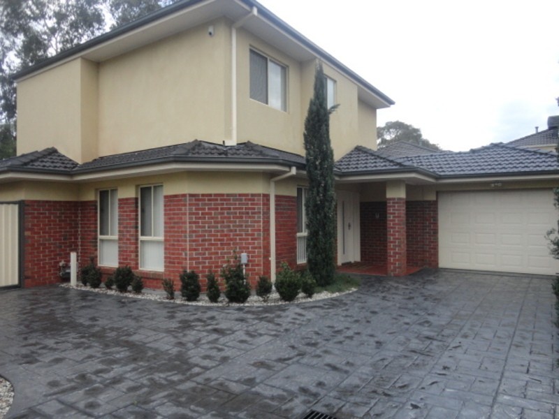 2/11 Payne Place, South Morang VIC 3752