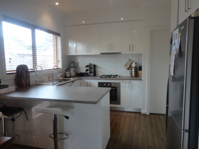 3/5 Crevelli Street, Reservoir VIC 3073