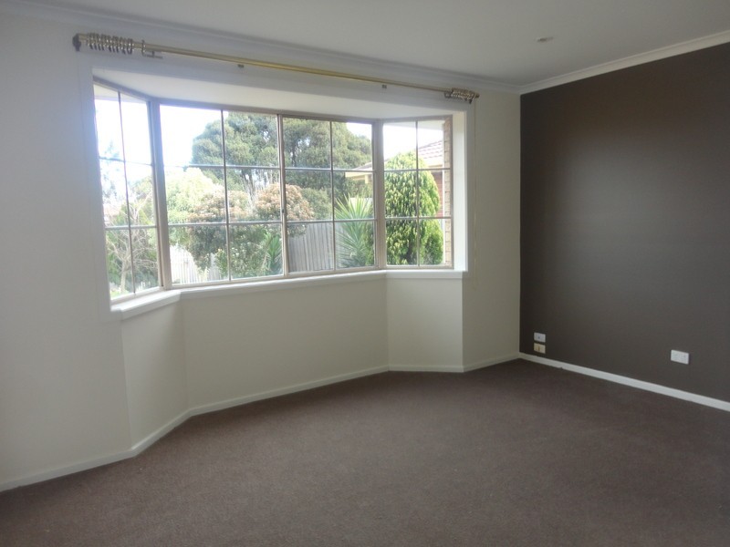 12 Monterey Court, Mill Park VIC 3082