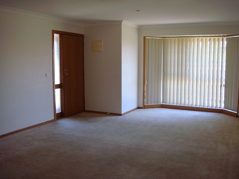 18 Jasmine Drive, Mill Park VIC 3082