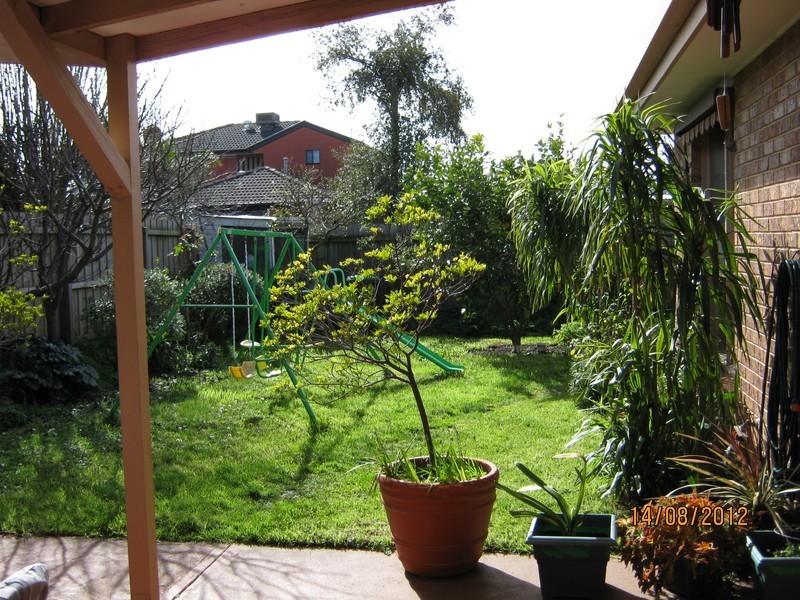 10 Emmerson Court, Mill Park VIC 3082