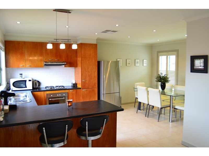 5  Loxton Terrace, Epping VIC 3076