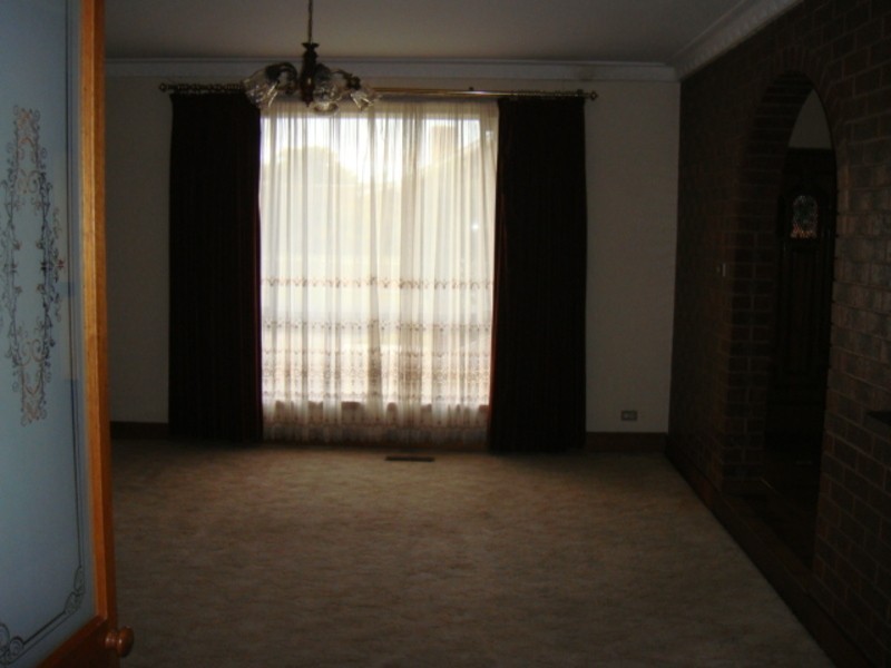 49 Blackman Avenue, Mill Park VIC 3082