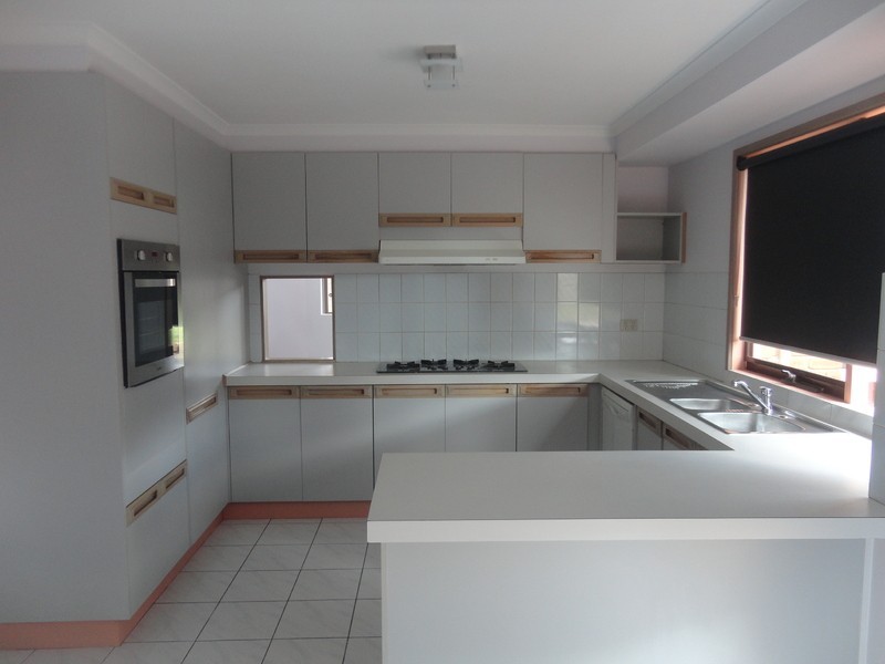 1 Mary Bryant Court, Mill Park VIC 3082