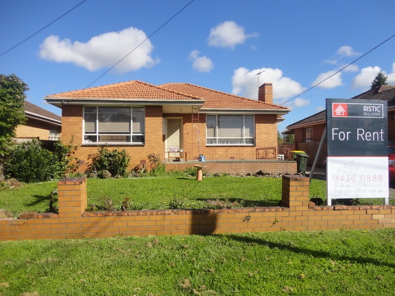 15 Elizabeth Court, Reservoir VIC 3073