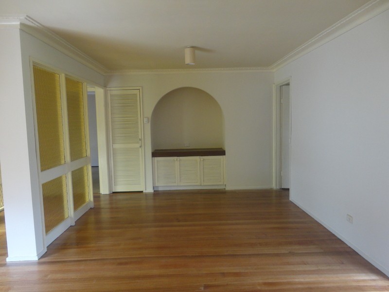 7 Madigan Crescent, Mill Park VIC 3082