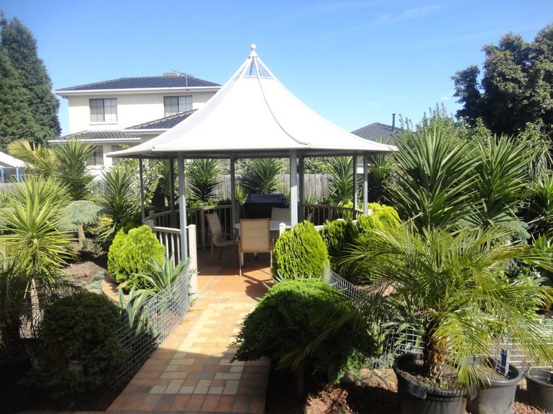 7 Henry Cable Court, Mill Park VIC 3082