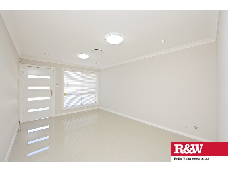 39/570 Sunnyholt Rd, Stanhope Gardens NSW 2768