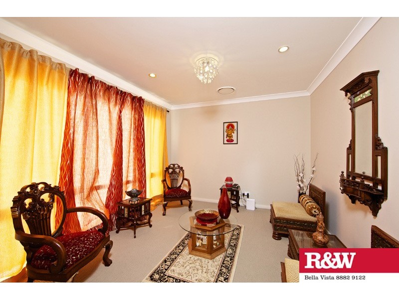 25 Lachlan Court, Kellyville Ridge NSW 2155