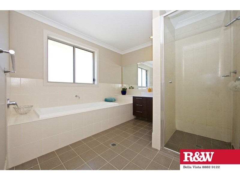 25 Lachlan Court, Kellyville Ridge NSW 2155