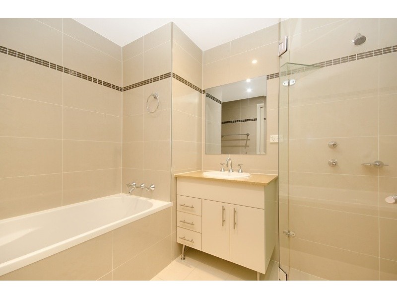 23/1 Bay Drive, Meadowbank NSW 2114