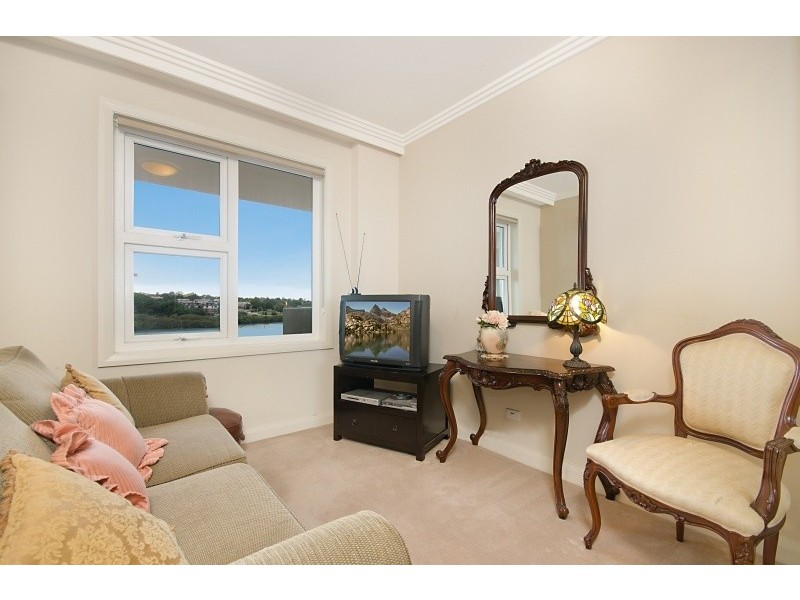 23/1 Bay Drive, Meadowbank NSW 2114