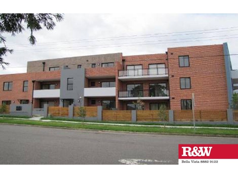 4/574 Woodville Road, Guildford NSW 2161