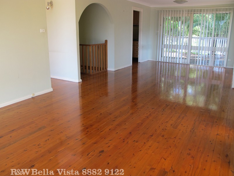 19 Dobson Cr, Dundas Valley NSW 2117