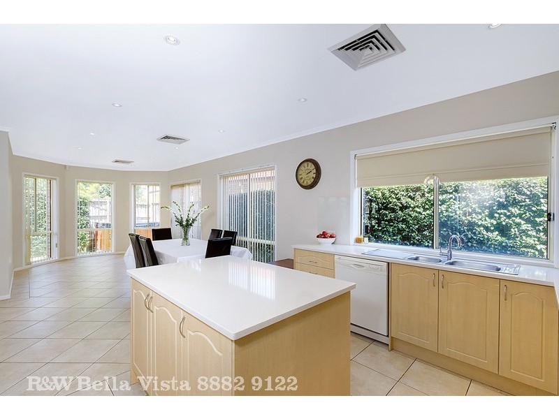 7 Atlantic Pl, Beaumont Hills NSW 2155