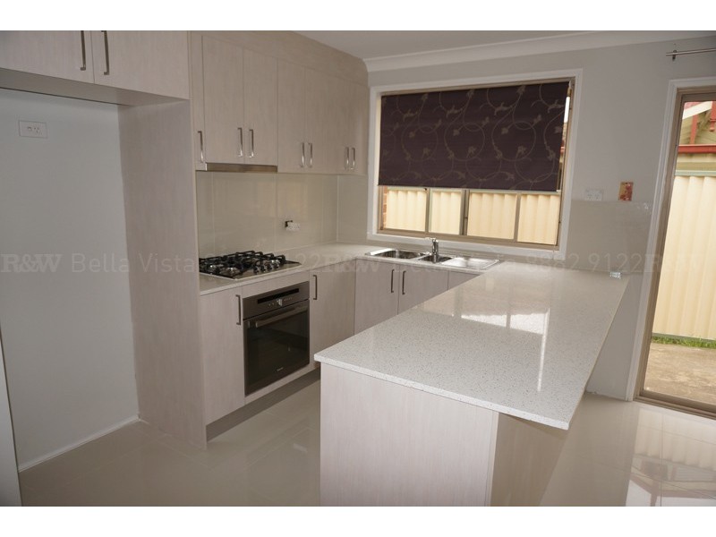 15 Nydeggar Ave, Glenwood NSW 2768