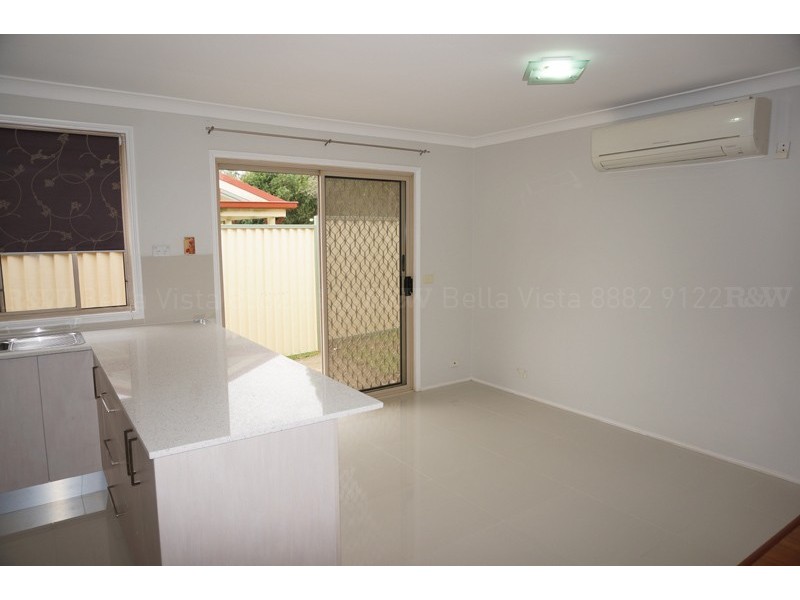 15 Nydeggar Ave, Glenwood NSW 2768