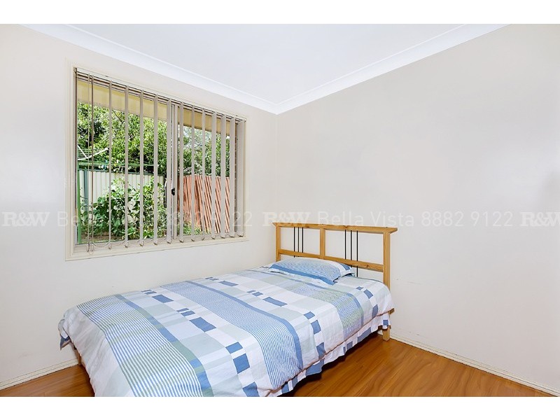 15 Nydeggar Ave, Glenwood NSW 2768