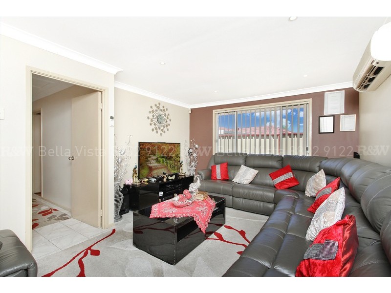 38 Jabiru Street, Green Valley NSW 2168