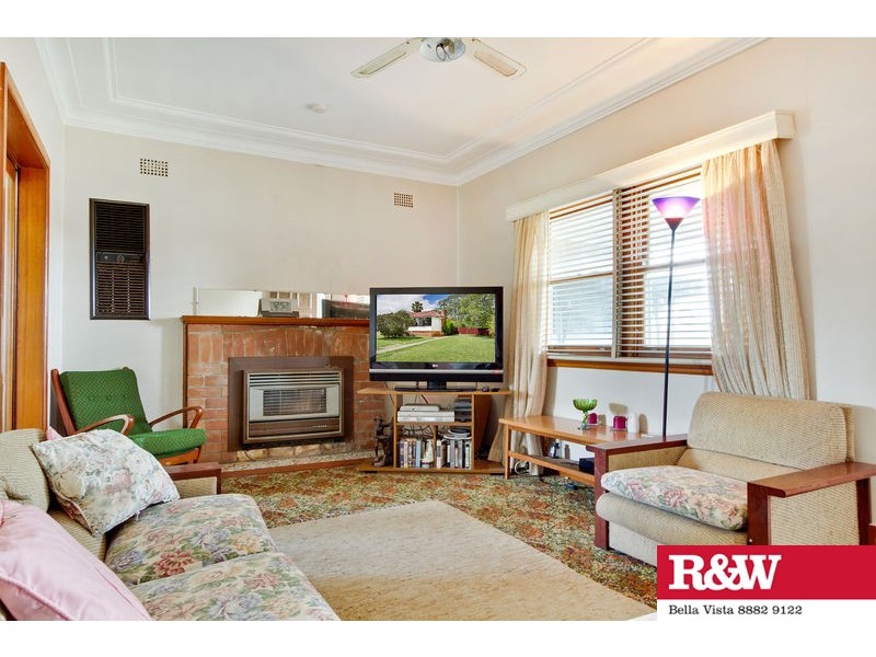 9 Norfolk Street, Blacktown NSW 2148