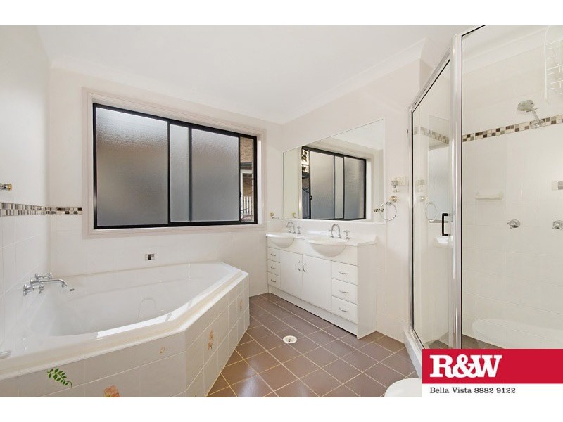 6 Cleveland Cl, Rouse Hill NSW 2155