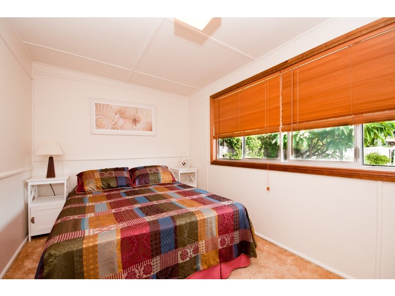 4 Birdwood Avenue, Umina Beach NSW 2257