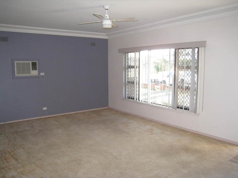 4 Birdwood Avenue, Umina Beach NSW 2257