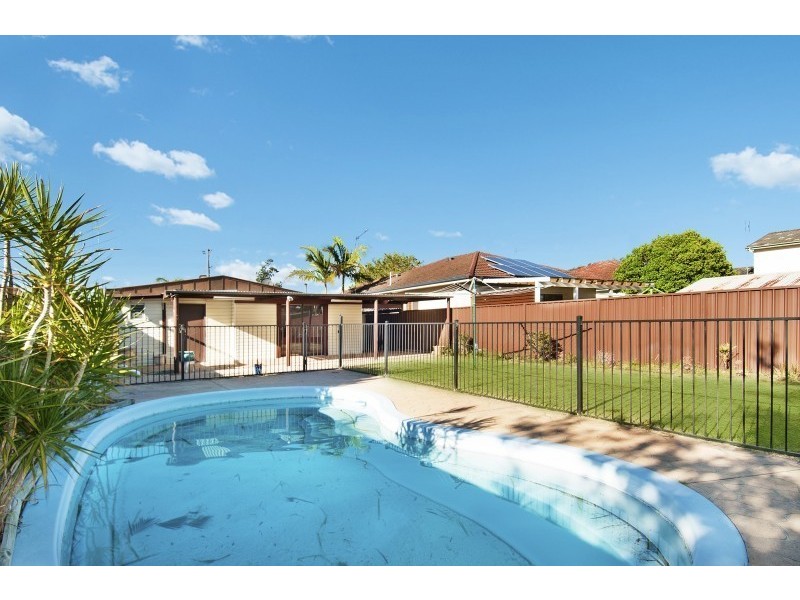 27a  Veron Road, Umina Beach NSW 2257