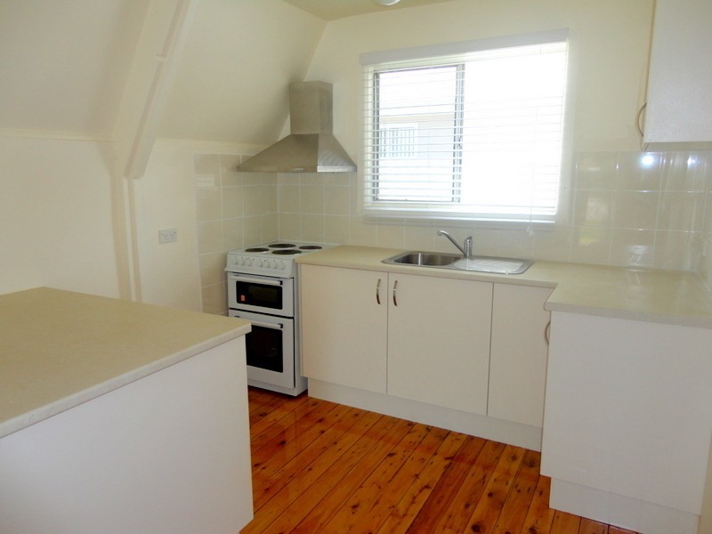 17  Flinders Avenue, Killarney Vale NSW 2261